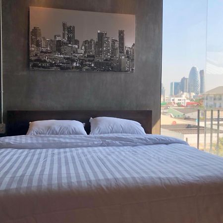 The Local Ari Hostel Bangkok Bagian luar foto