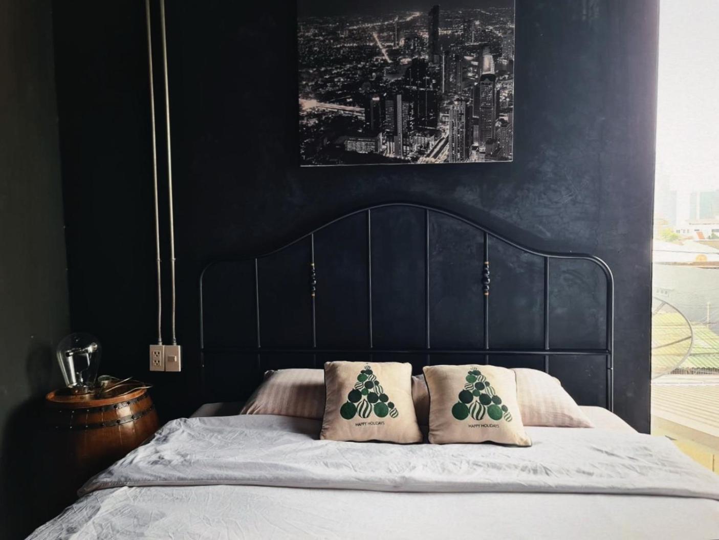 The Local Ari Hostel Bangkok Bagian luar foto