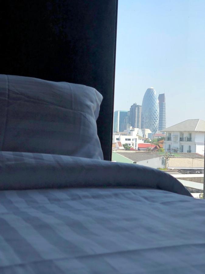 The Local Ari Hostel Bangkok Bagian luar foto